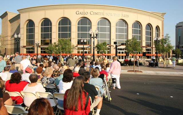 Photos taken at the historic ribbon cutting ceremony with board members. September 2007.